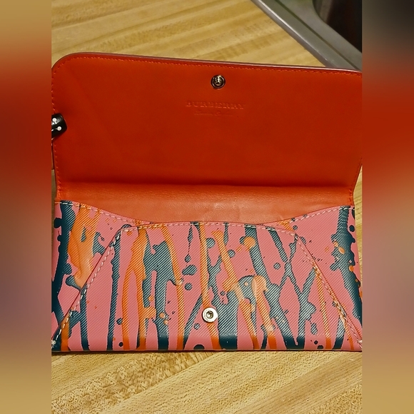 Burberry LIMITED EDITON STUNNING Pink, Orange & Green Splatter Long Wallet - Picture 8 of 10